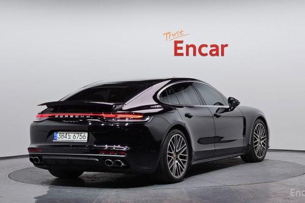 2021 Porsche Panamera с пробегом 32 932 км