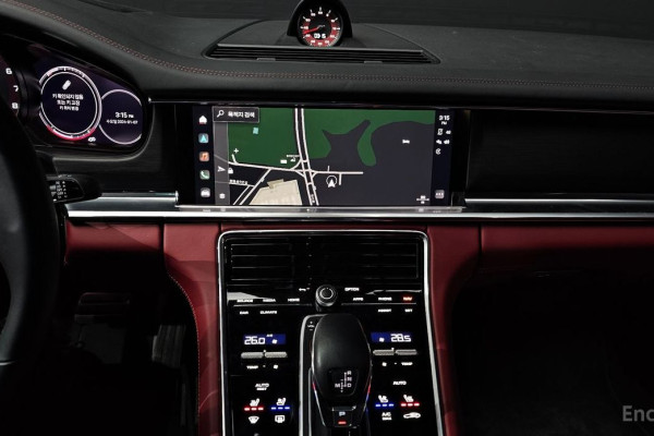 2023 Porsche Panamera с пробегом 13 553 км