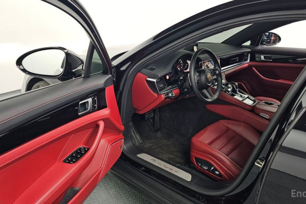 2021 Porsche Panamera с пробегом 32 932 км