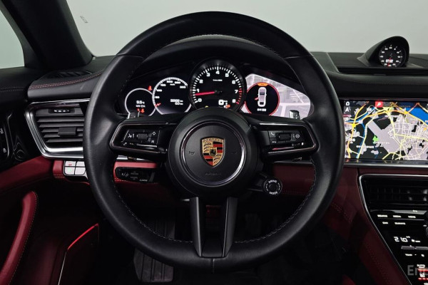 2021 Porsche Panamera с пробегом 32 932 км