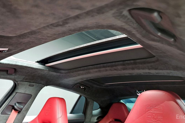 2023 Porsche Panamera с пробегом 13 553 км