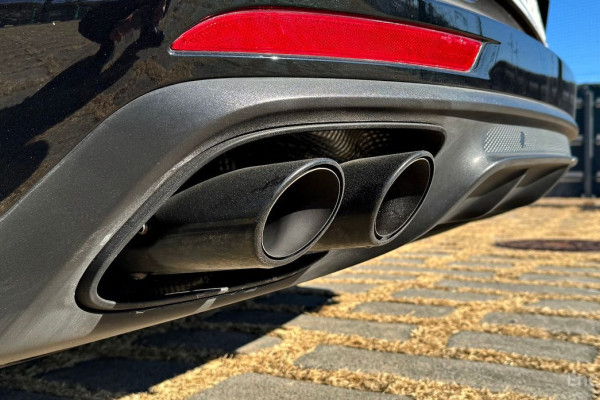 2022 Porsche Panamera с пробегом 36 000 км