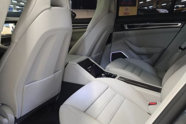 2021 Porsche Panamera с пробегом 12 830 км