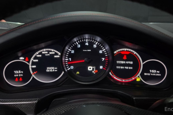 2022 Porsche Panamera с пробегом 29 436 км