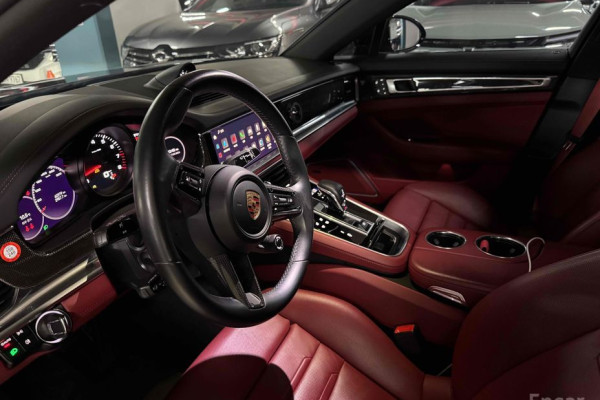 2023 Porsche Panamera с пробегом 62 000 км