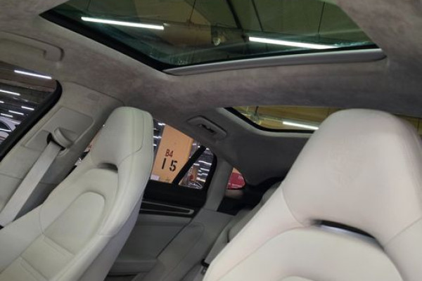 2021 Porsche Panamera с пробегом 12 830 км