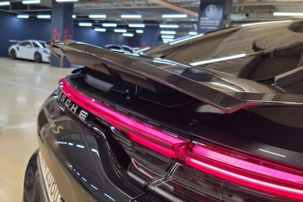 2021 Porsche Panamera с пробегом 12 830 км