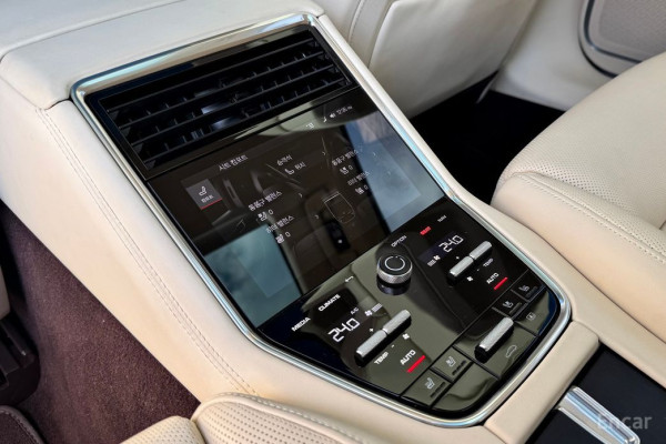 2021 Porsche Panamera с пробегом 21 950 км