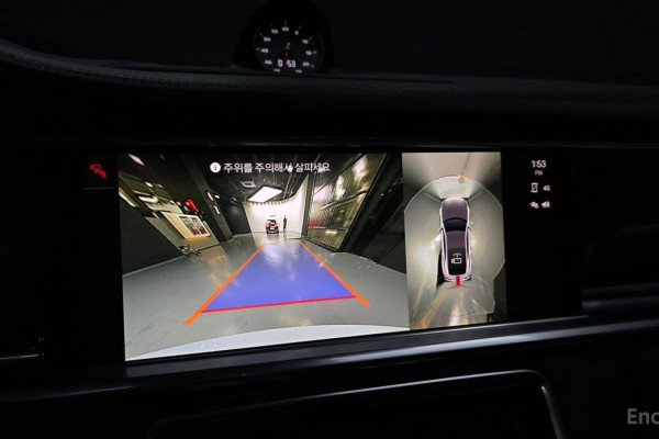 2022 Porsche Panamera с пробегом 29 436 км