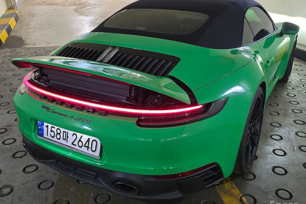 2022 Porsche 911 с пробегом 17 835 км