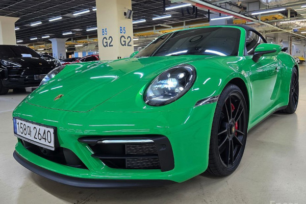 2022 Porsche 911 с пробегом 17 835 км