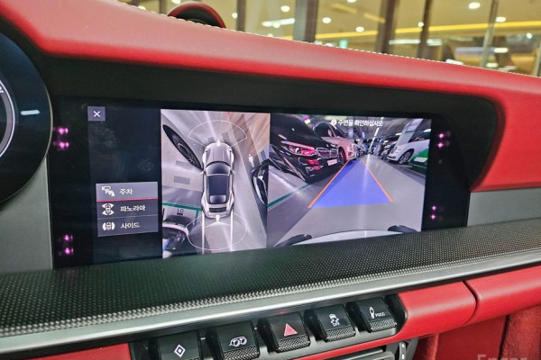 2021 Porsche 911 с пробегом 27 000 км