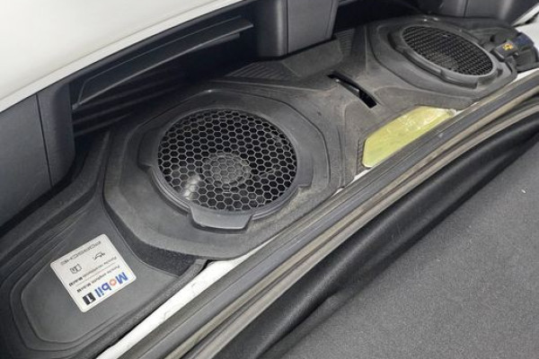 2021 Porsche 911 с пробегом 27 000 км