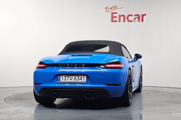 2023 Porsche 718 Spyder с пробегом 54 684 км