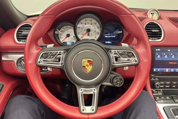 2022 Porsche 718 Spyder с пробегом 15 950 км