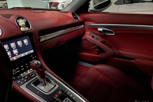 2022 Porsche 718 Spyder с пробегом 41 489 км