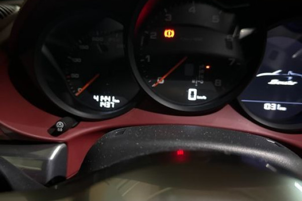 2022 Porsche 718 Spyder с пробегом 41 489 км