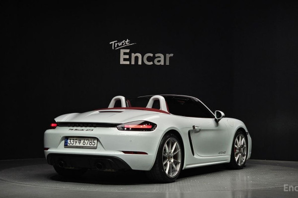 2023 Porsche 718 Spyder с пробегом 35 580 км