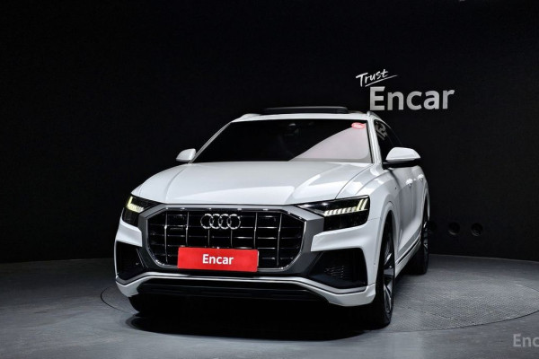 2021 Audi Q8 с пробегом 97 981 км