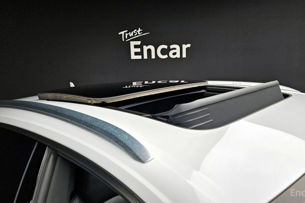 2021 Audi Q8 с пробегом 97 981 км