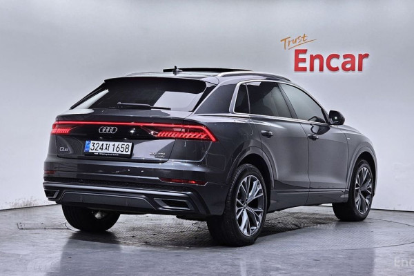 2021 Audi Q8 с пробегом 87 635 км