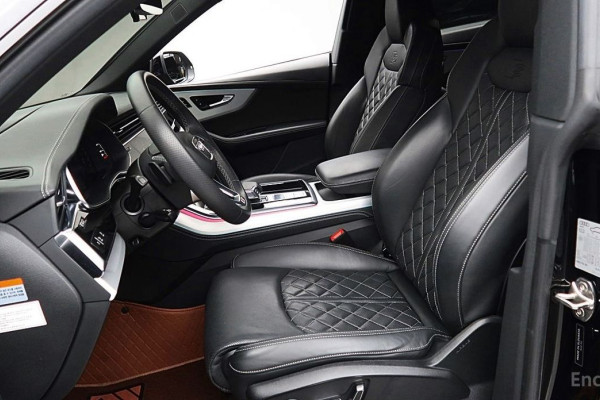 2021 Audi Q8 с пробегом 67 853 км