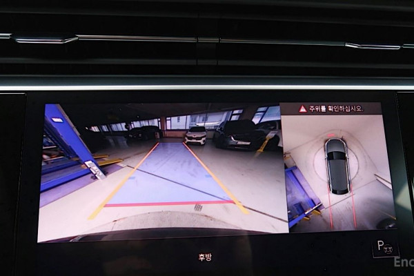 2021 Audi Q8 с пробегом 67 853 км