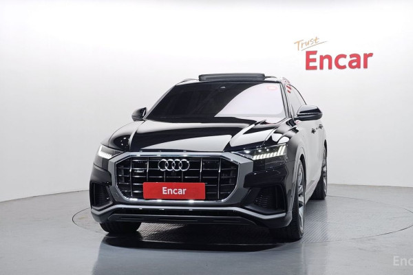 2021 Audi Q8 с пробегом 43 291 км