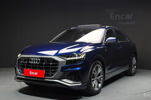 2021 Audi Q8 с пробегом 62 366 км