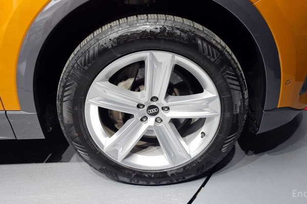 2021 Audi Q8 с пробегом 56 145 км