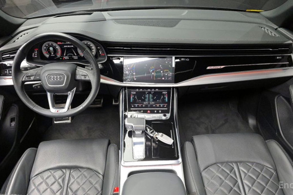 2022 Audi Q8 с пробегом 58 369 км