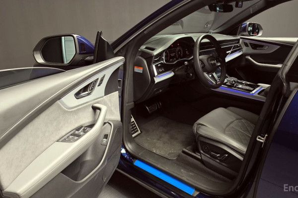 2021 Audi Q8 с пробегом 62 366 км