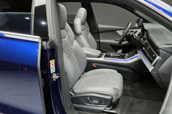 2021 Audi Q8 с пробегом 62 366 км