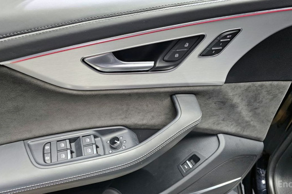 2021 Audi Q8 с пробегом 63 562 км