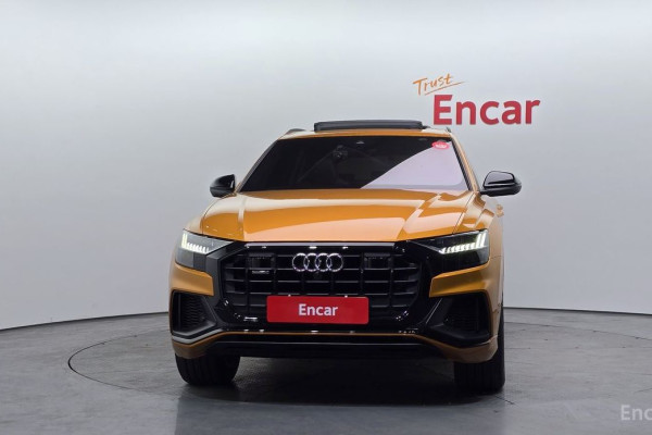 2021 Audi Q8 с пробегом 47 250 км