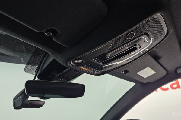 2023 Audi Q8 с пробегом 63 280 км