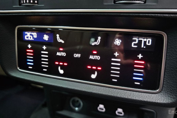 2023 Audi Q8 с пробегом 63 280 км