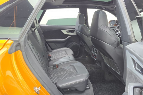 2021 Audi Q8 с пробегом 47 250 км