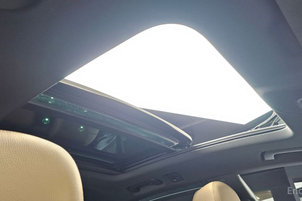 2023 Audi Q8 с пробегом 63 280 км