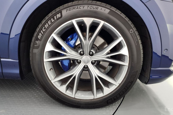 2020 Audi Q8 с пробегом 80 314 км