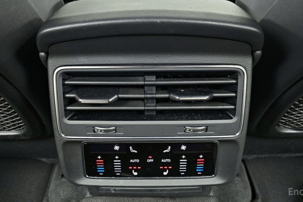 2021 Audi Q8 с пробегом 90 358 км