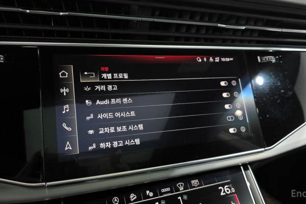 2021 Audi Q8 с пробегом 88 256 км