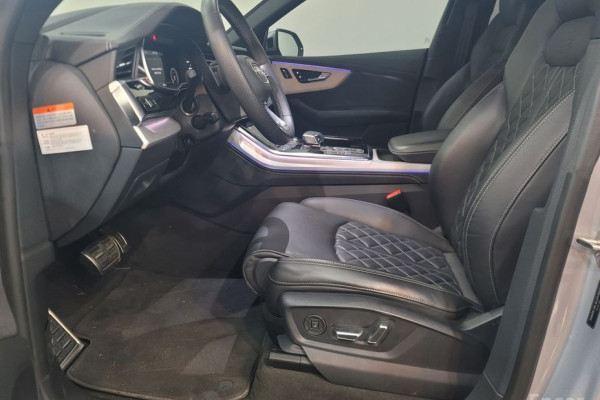 2021 Audi Q8 с пробегом 51 499 км