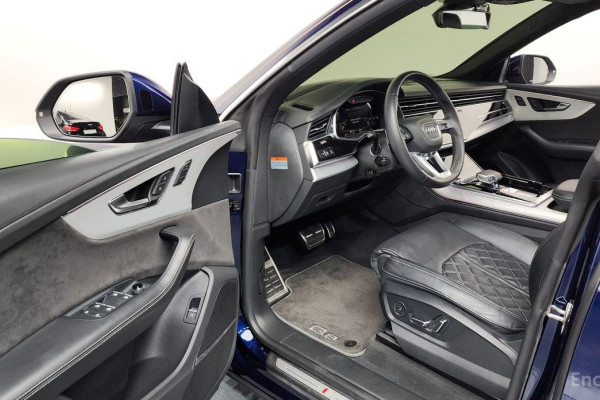 2020 Audi Q8 с пробегом 80 314 км