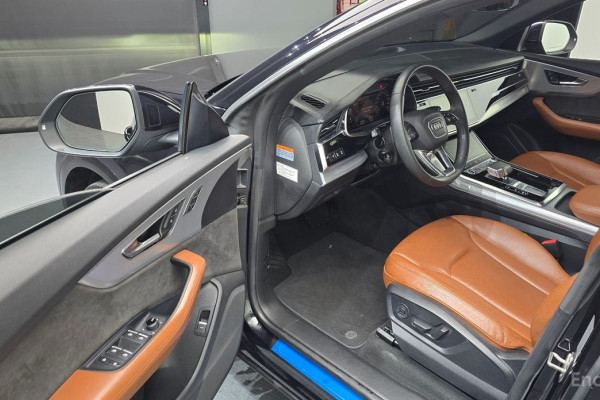 2021 Audi Q8 с пробегом 132 951 км