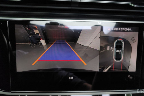 2020 Audi Q8 с пробегом 80 314 км