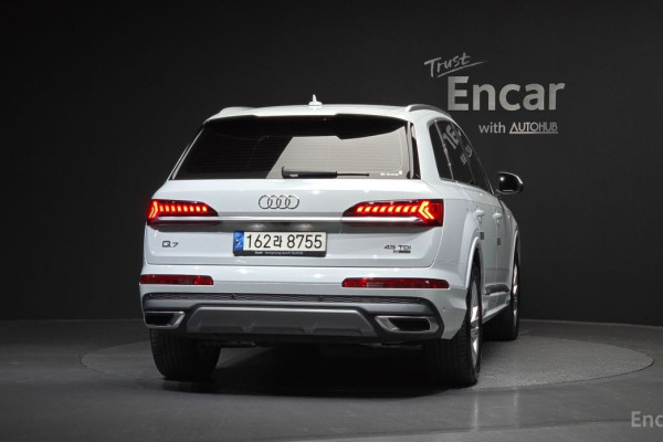 2021 Audi Q7 с пробегом 67 144 км