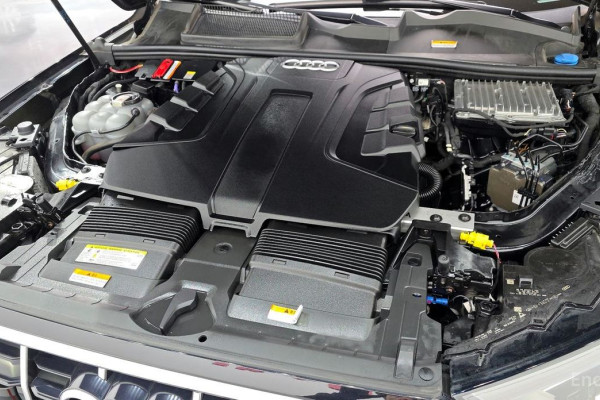 2021 Audi Q7 с пробегом 93 454 км