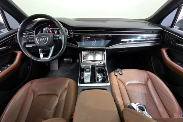 2021 Audi Q7 с пробегом 93 454 км