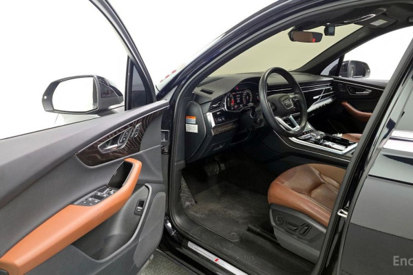 2021 Audi Q7 с пробегом 93 454 км